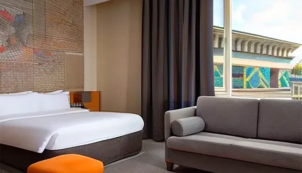 هالیدی این مسکو تاجانسکی مسکو